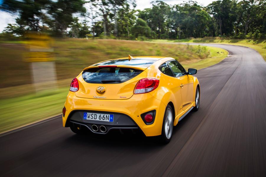  Hyundai Veloster Turbo 2015 года  (AU) (фото 11 из 21)